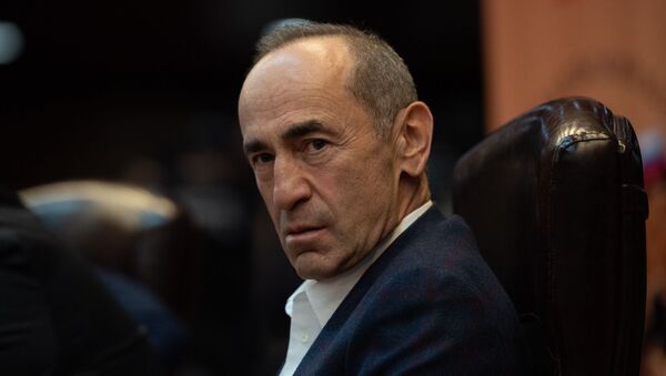 “Arayik xəbər göndərdi ki, Köçəryanla görüşsəm, Paşinyan məni yeyəcək”