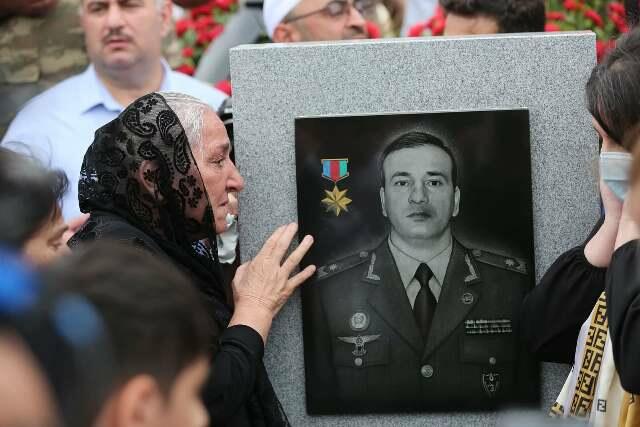 Polad Həşimov anası ilə sonuncu danışığında nə deyib?