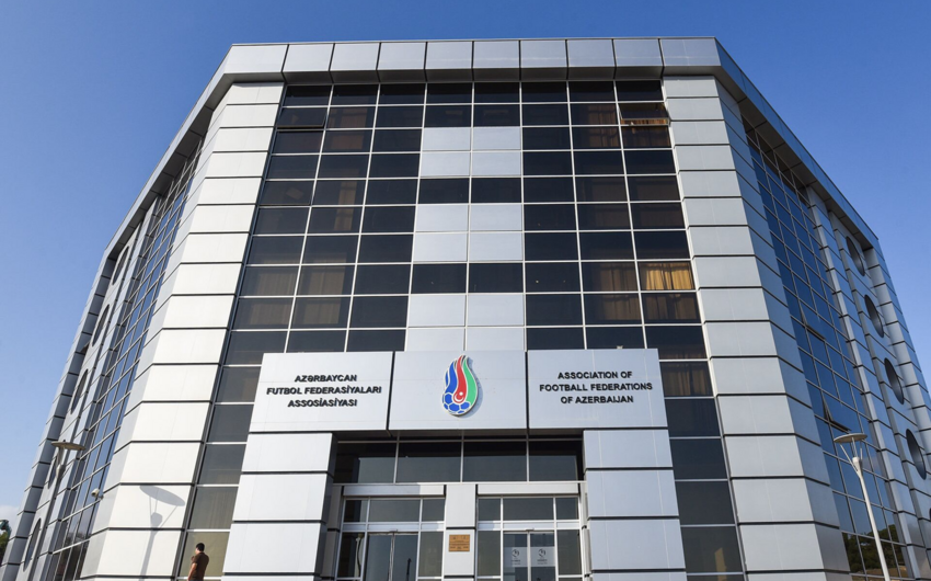 Hakimləri təhqir edən baş məşqçi cəzalandırıldı