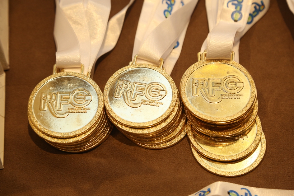 Şagirdlərimiz Riyaziyyat Olimpiadasında 3 medal qazandılar - FOTO