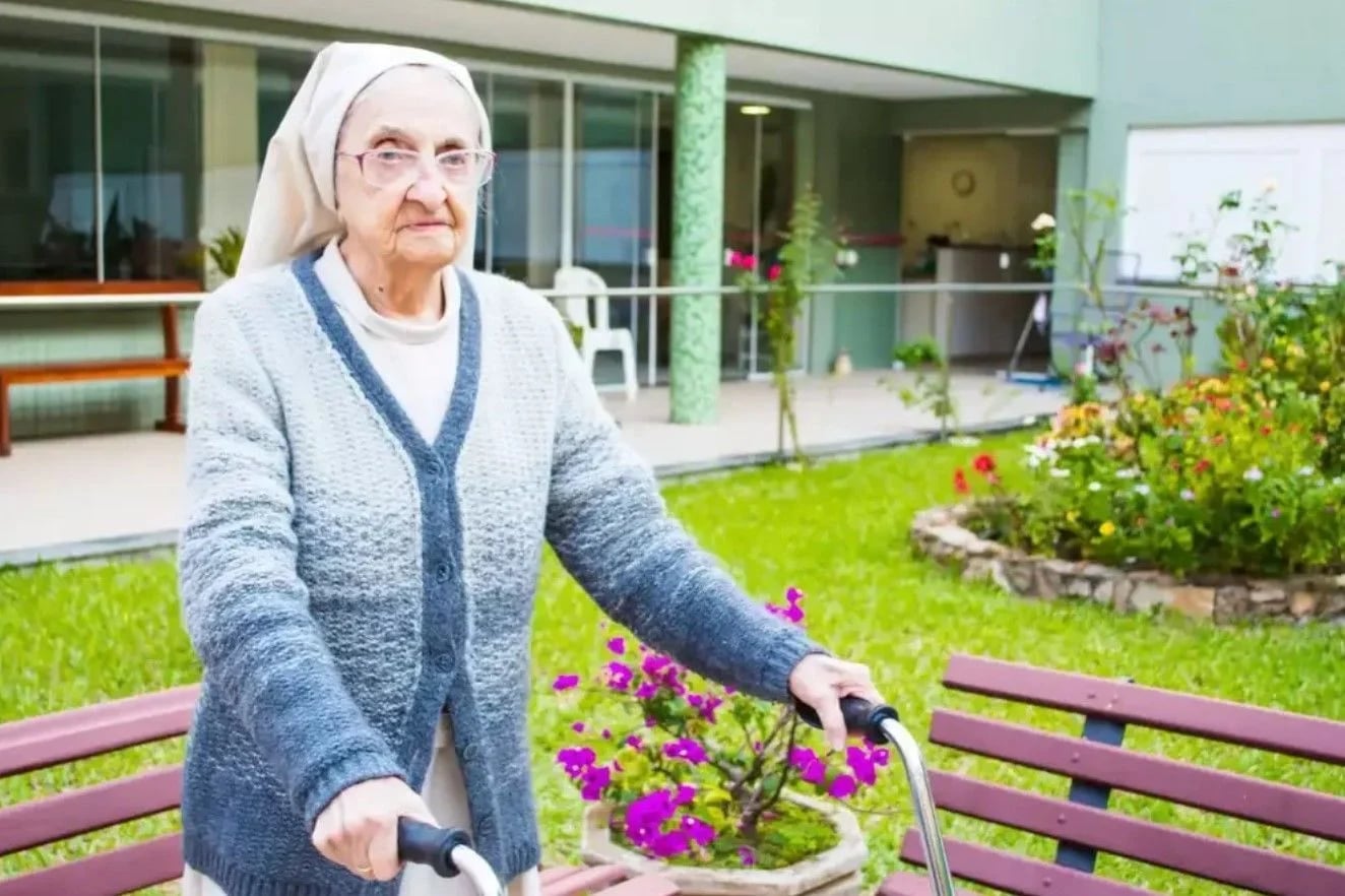 Dünyanın ən yaşlı qadını öldü
