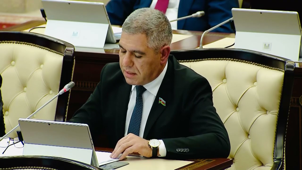 Deputat kredit borcu olan vətəndaşlarla bağlı təkliflər verdi