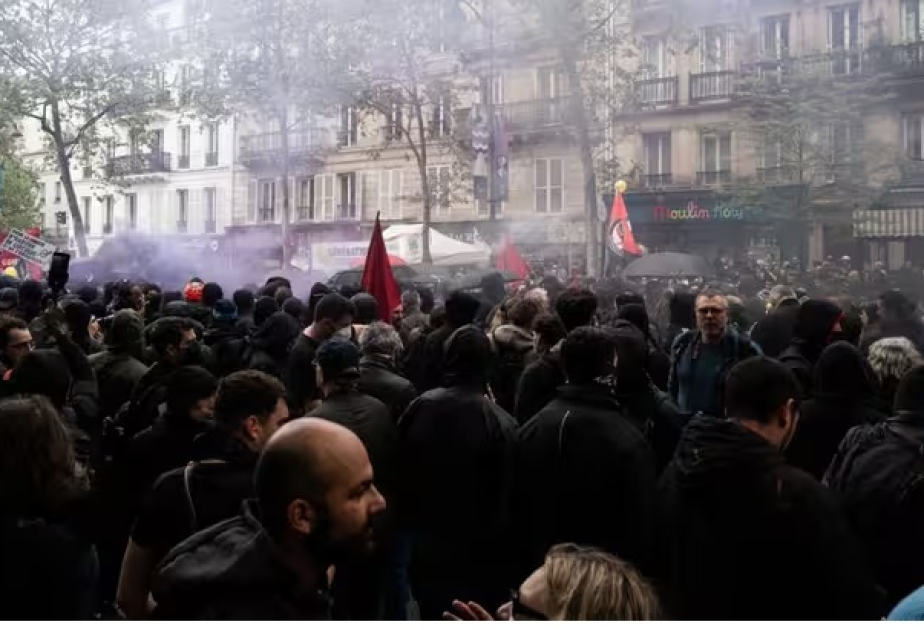 Parisdə 1 May qarşıdurması