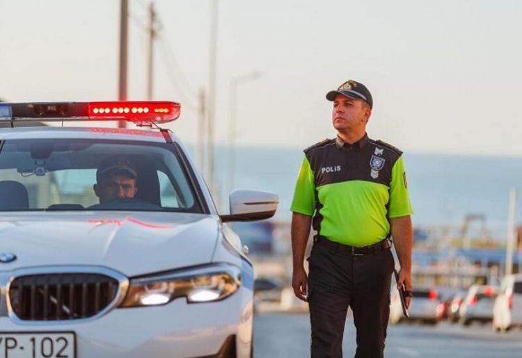 Yol polisindən həftəsonu səfərə hazırlaşanlara müraciət