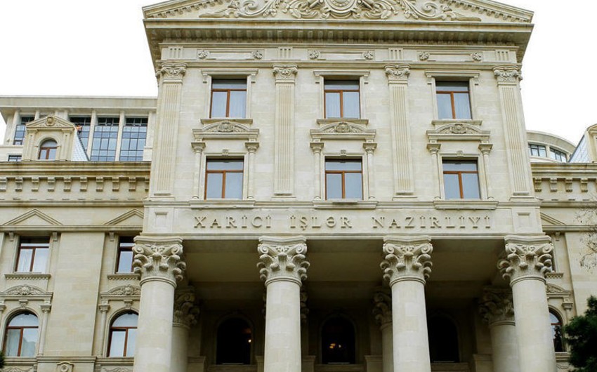 Rəsmi Bakı Badamova görə Moskvadan izahat GÖZLƏYİR