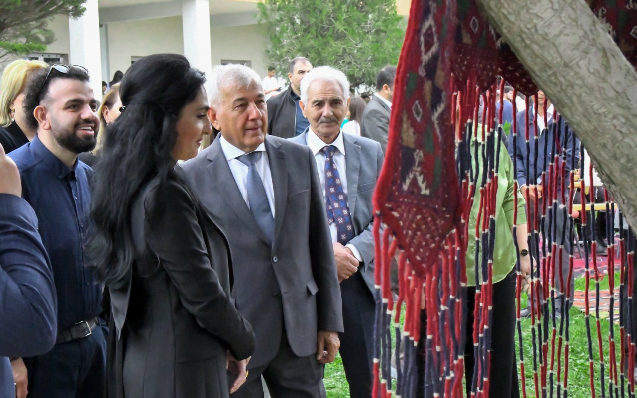 BMU-da Milli Xalça Festivalı keçirilib - FOTOLAR