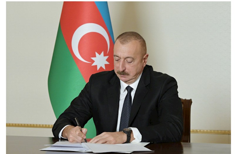 Məhkəmələrə sədr və müavinlər təyin edildi - SƏRƏNCAM