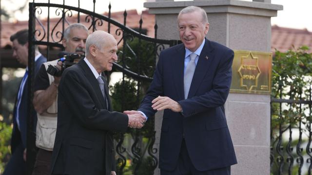 Ərdoğan Bağçalını evində ziyarət etdi 