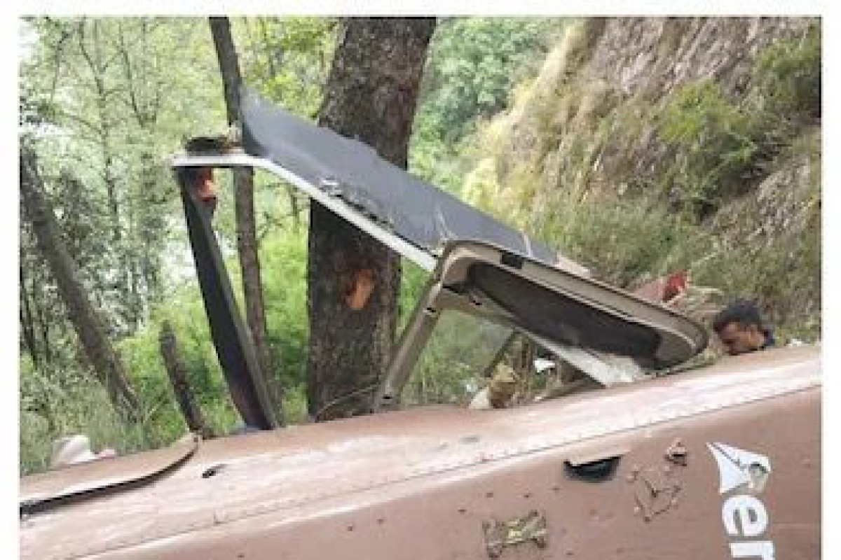 Hindistanda helikopter qəzaya uğradı - Ölənlər var