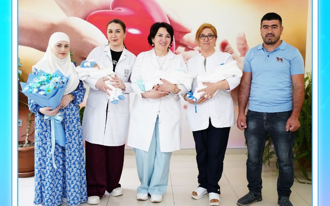 Qubada 12 il övladı olmayan qadın üçəm dünyaya gətirdi - FOTO