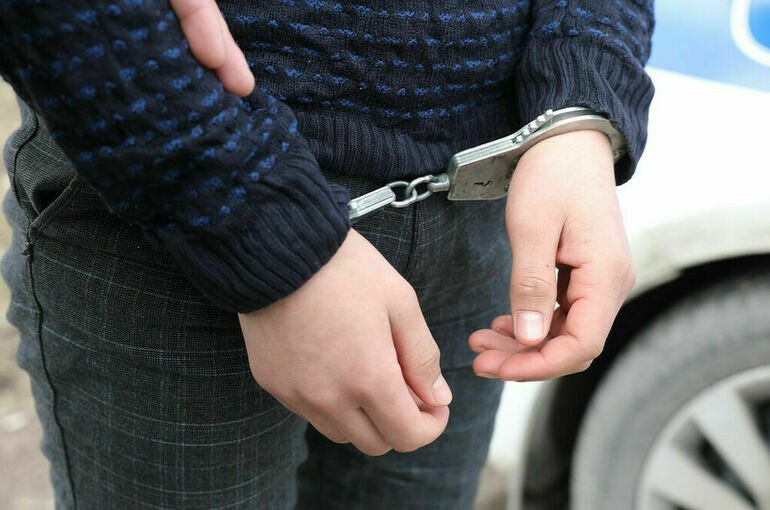 Axtarışda olan 4 nəfər Azərbaycana ekstradisiya edildi