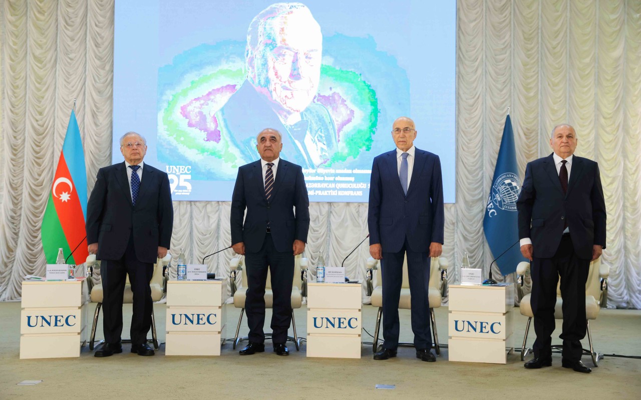 UNEC-də Ulu Öndərlə bağlı konfrans keçirildi - FOTOLAR