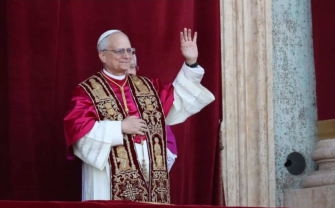 Tarixin ilk amerikalı Roma PAPASI