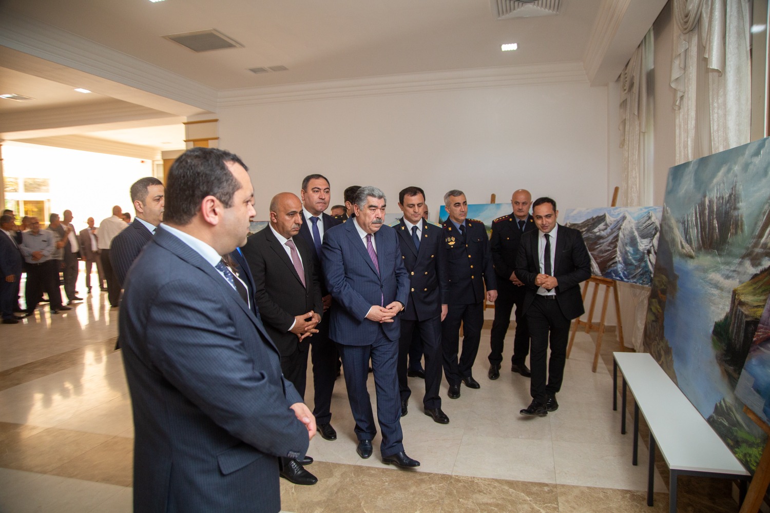 Salyan ictimaiyyəti Ulu Öndərin xatirəsini əziz tutur - FOTO
