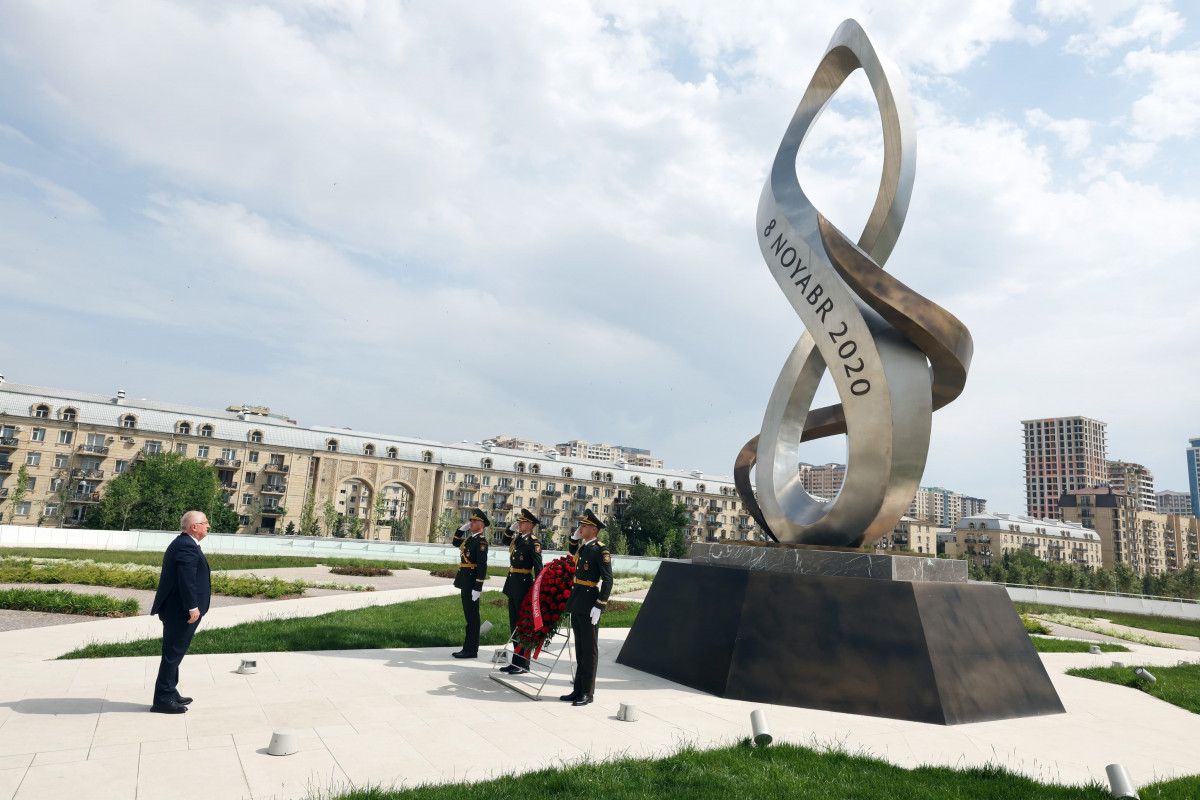 Yaşar Gülər Zəfər parkını ziyarət etdi