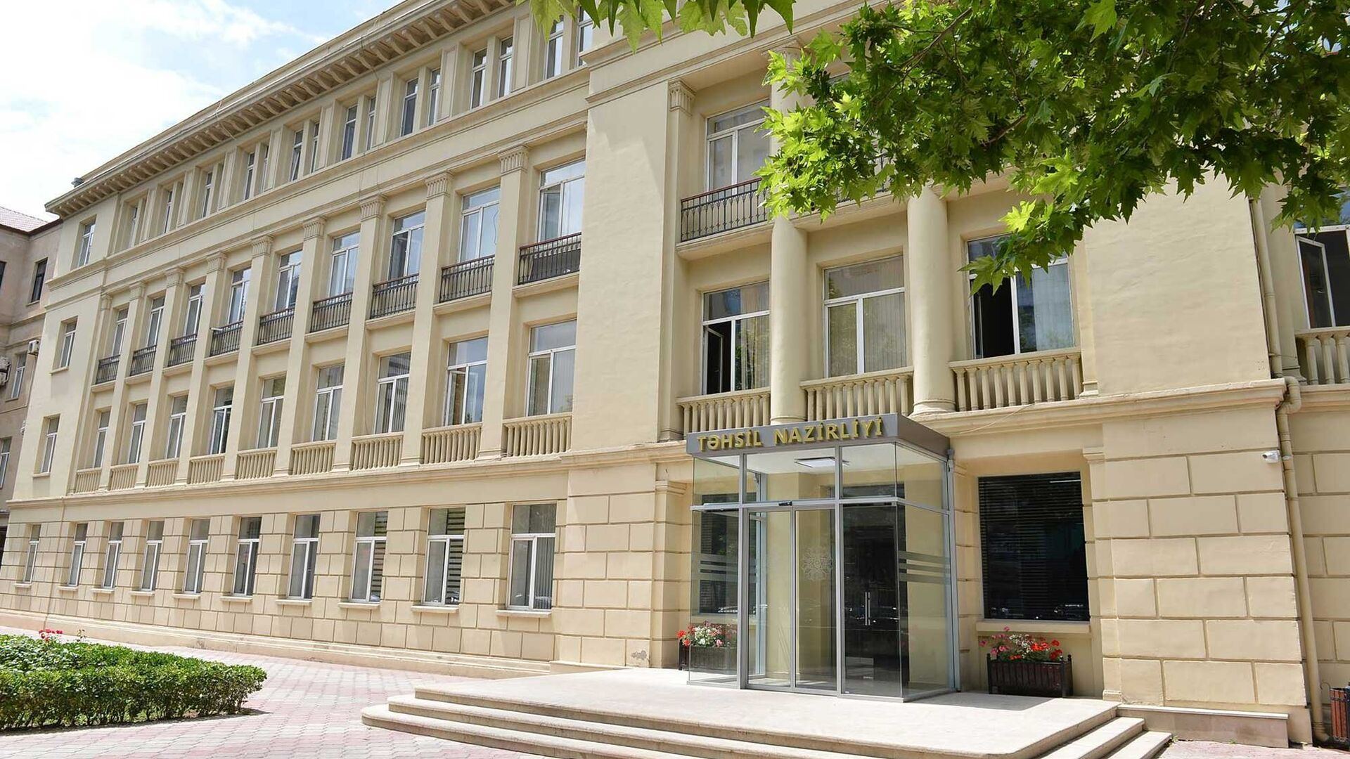 Elm və Ali Təhsil üzrə Dövlət Agentliyi iradlara cavab verdi