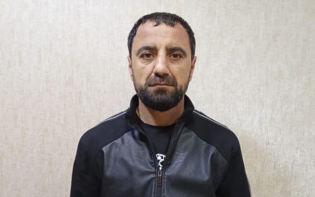 Dələduzluq edən "vəzifəli şəxs" tutuldu