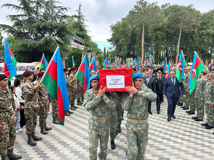 Şəhid Miriş Rüstəmov Ağcabədidə dəfn edildi - FOTO