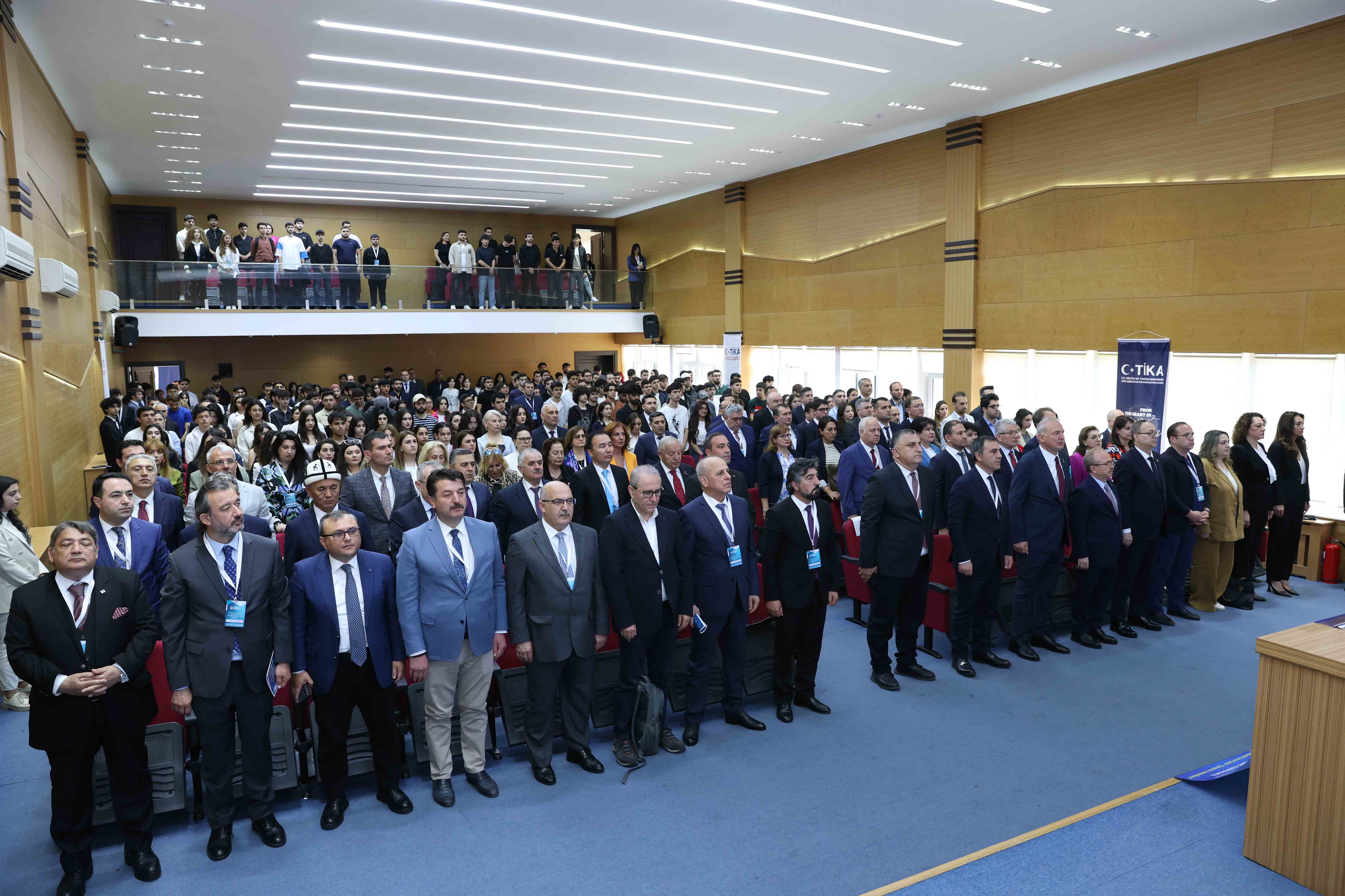UNEC-də Beynəlxalq Türk Dünyası İqtisad konfransı öz işinə başlayıb
