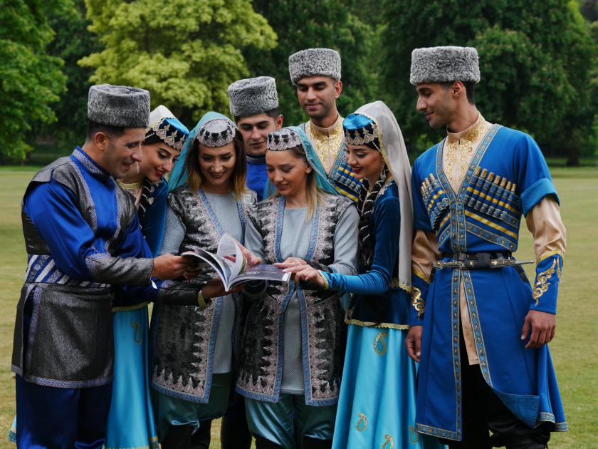 Azərbaycan təmsilçiləri Kral Atçılıq Şousunda - FOTO