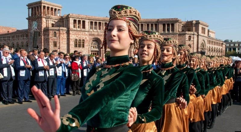 UNESCO ermənilərin “Köçəri” yalanına necə İNANDI...
