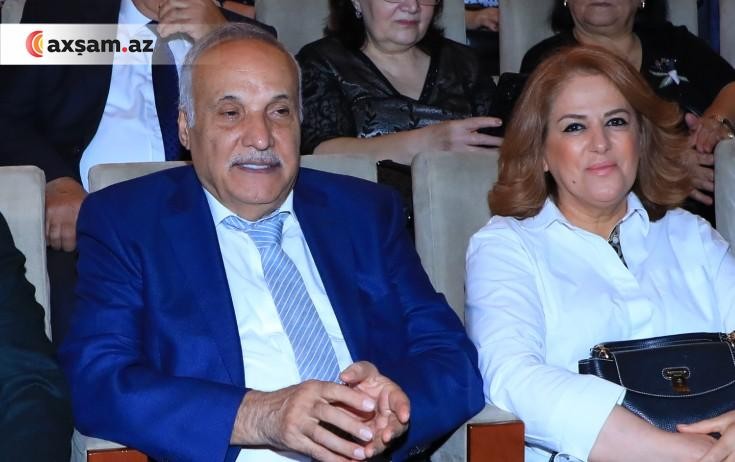 Aygün Bayramova həyat yoldaşı ilə - Yeni FOTO