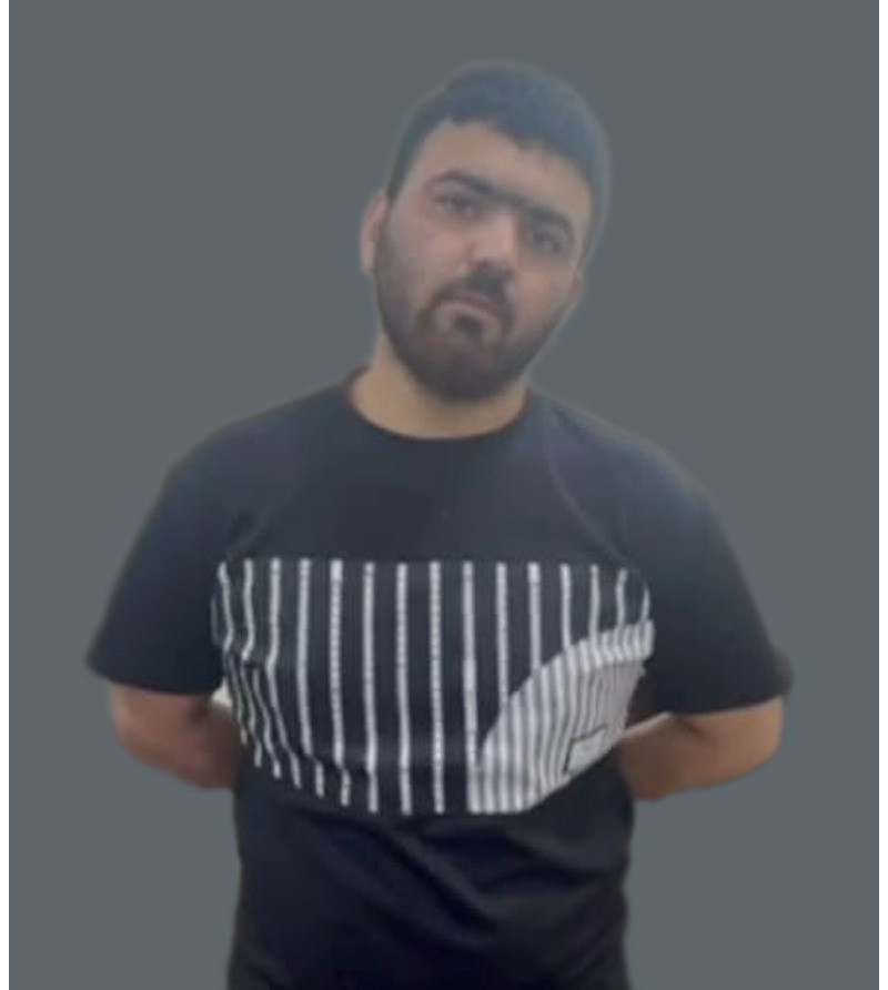 Keçmiş məhkum market əməkdaşını bıçaqla hədələdi