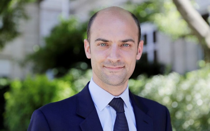 Fransalı nazir Ermənistana səfər edəcək