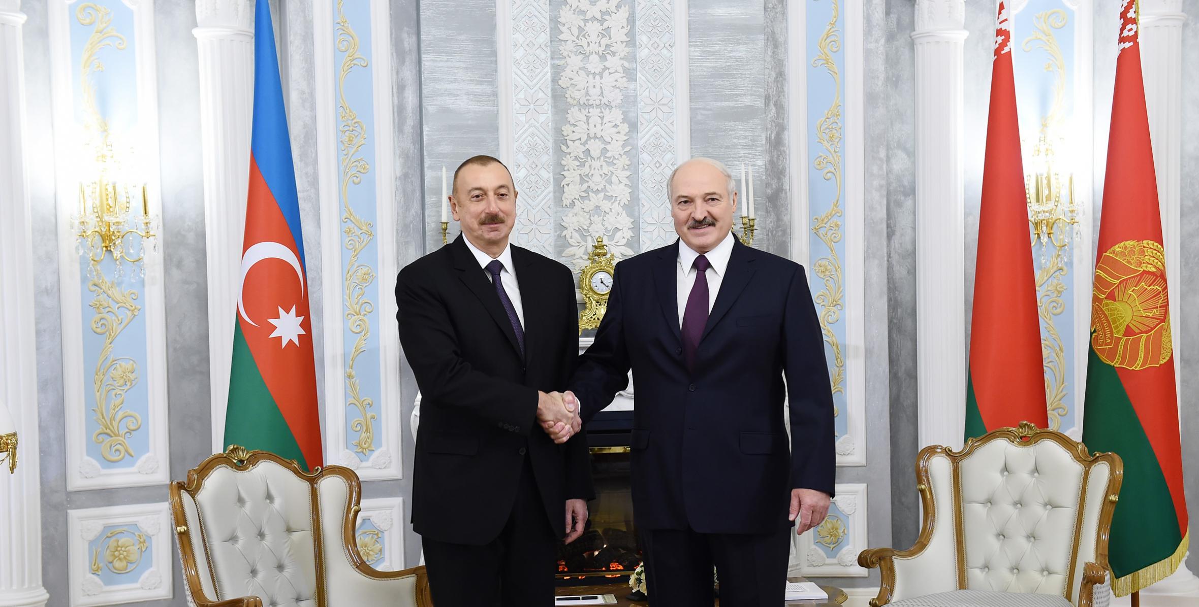 Lukaşenko İlham Əliyevə məktub yazdı 