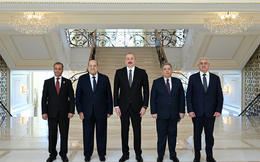 Prezident Misir Senatının sədrini qəbul etdi