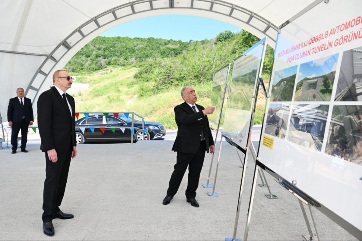 Prezident Bakı-Qəbələ yolunda görülən işlərlə tanış oldu