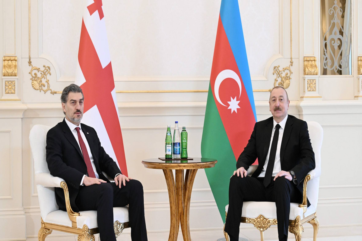 İlham Əliyev Gürcüstan Prezidentini təbrik etdi