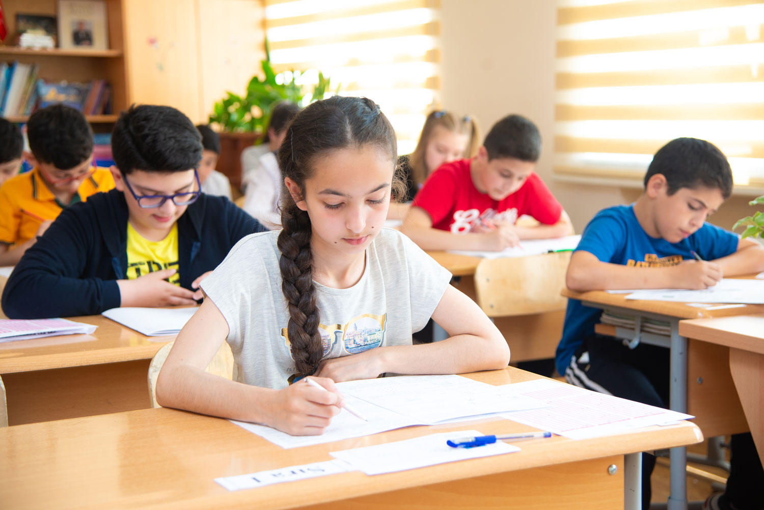 Şagirdlərin yerdəyişməsi DAYANDIRILIR