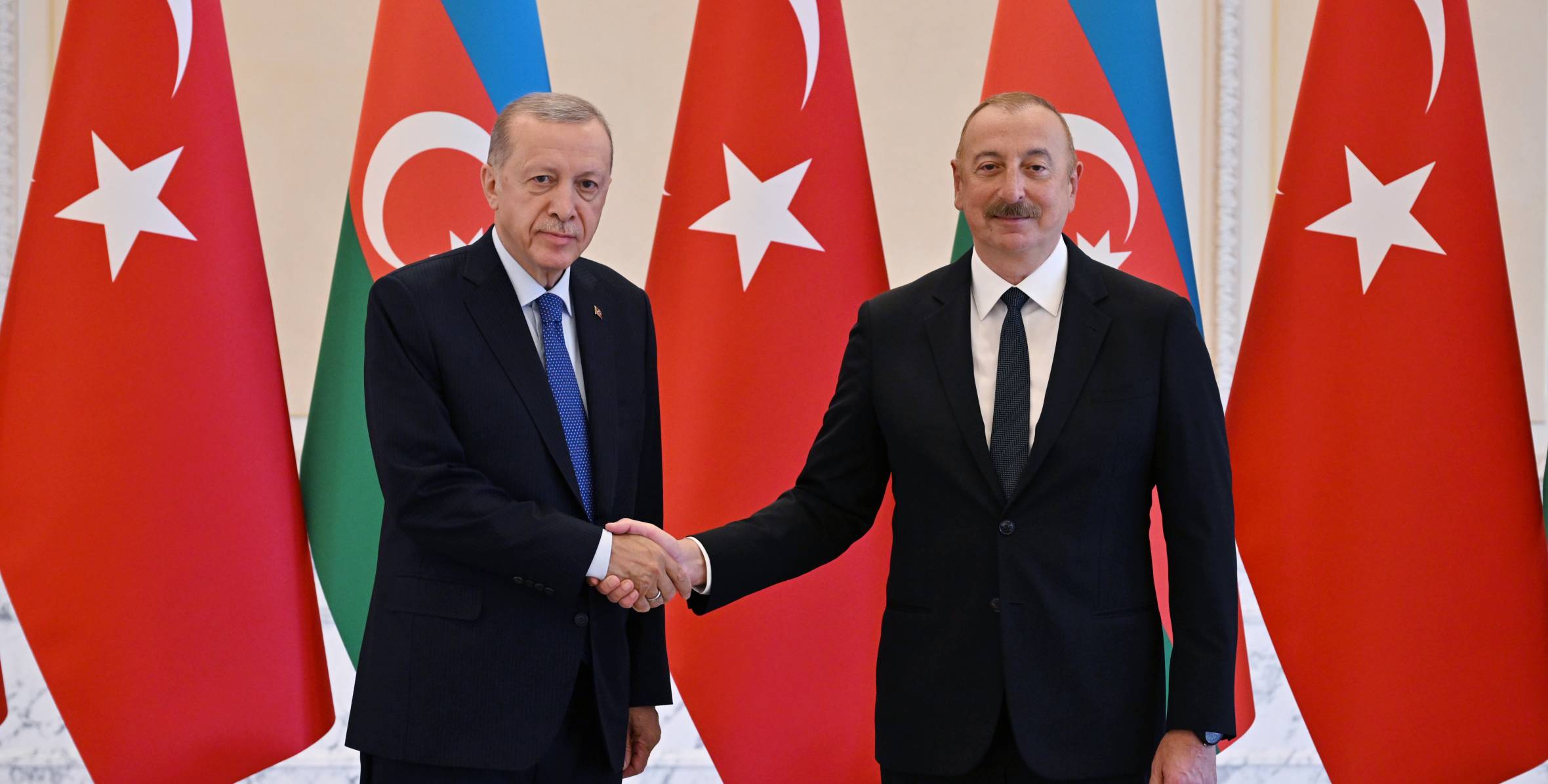 Ərdoğan İlham Əliyevə məktub YAZDI