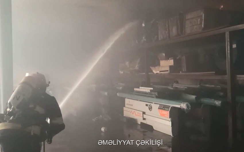 Nərimanovda obyekt yandı - Hadisə yerindən GÖRÜNTÜLƏR