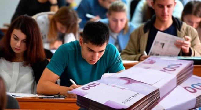 Büdcədən təhsil haqqı ödənilən köçkün tələbələrin sayı AÇIQLANDI