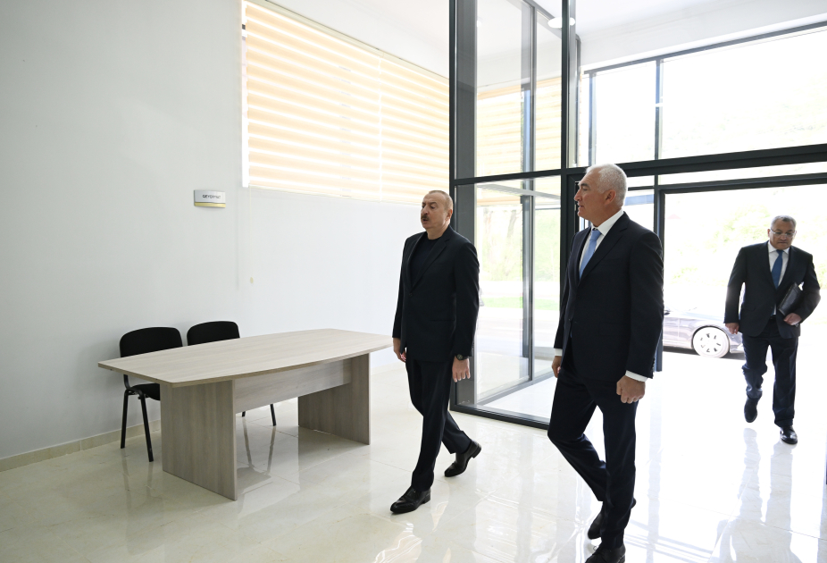 Prezident Laçının Bəylik kəndinin açılışında - FOTOLAR