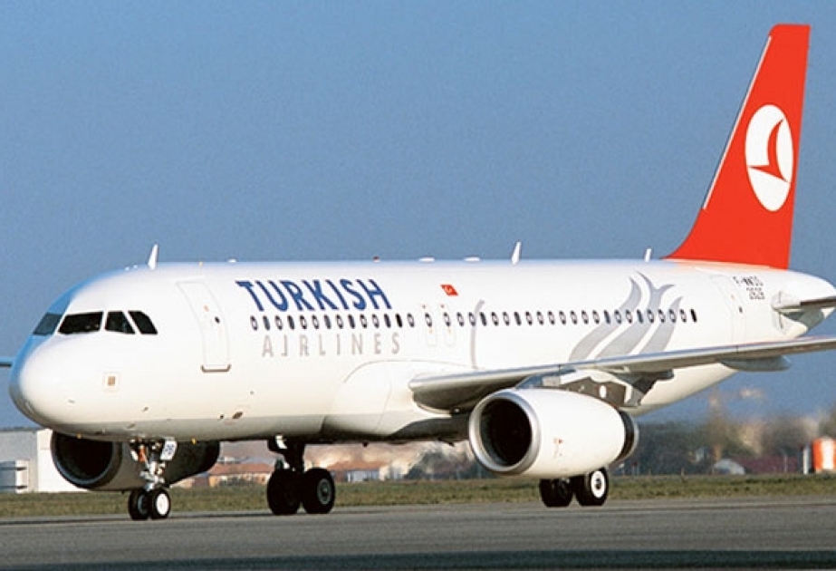 Tbilisiyə uçan təyyarə Bakıya endi