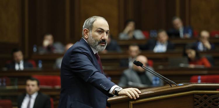 “Paşinyan iylənmiş siyasi meyitdir” - Deputat