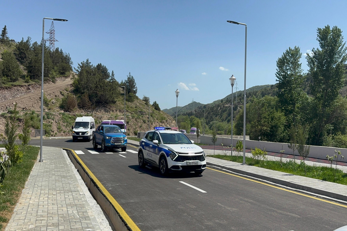 Bəylik kəndinin sakinlərinə evlərin açarları təqdim edildi