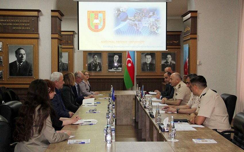 NATO-nun ekspertləri Milli Müdafiə Universitetində - FOTOLAR