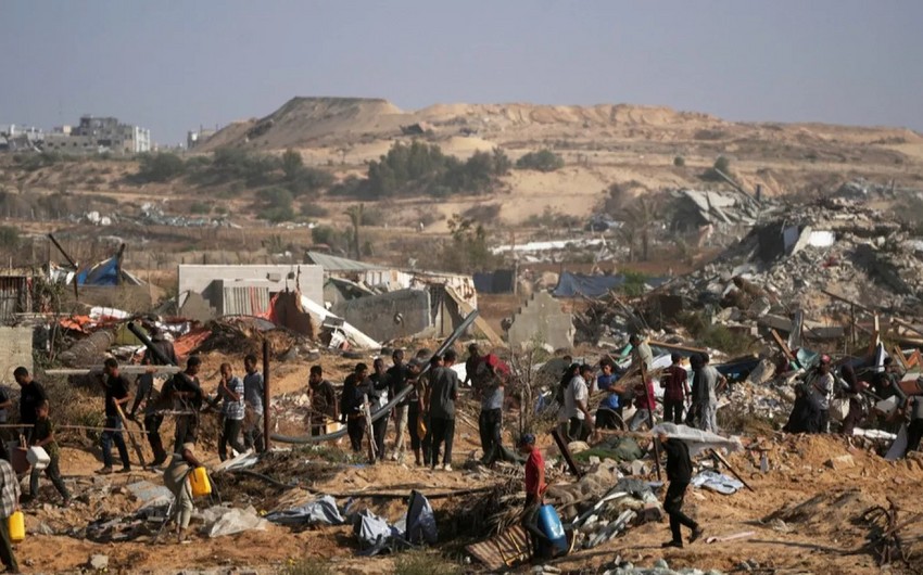 Humanitar yardım məntəqəsində onlarla fələstinli öldürüldü