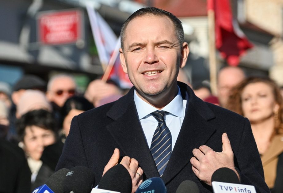 Polşada müxalifət lideri prezident seçildi