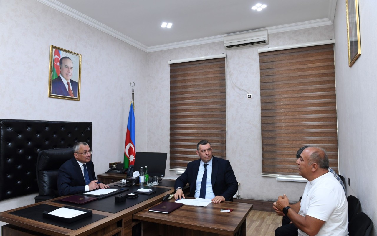 Komitə sədri növbəti dəfə vətəndaş qəbulu keçirdi - FOTOLAR