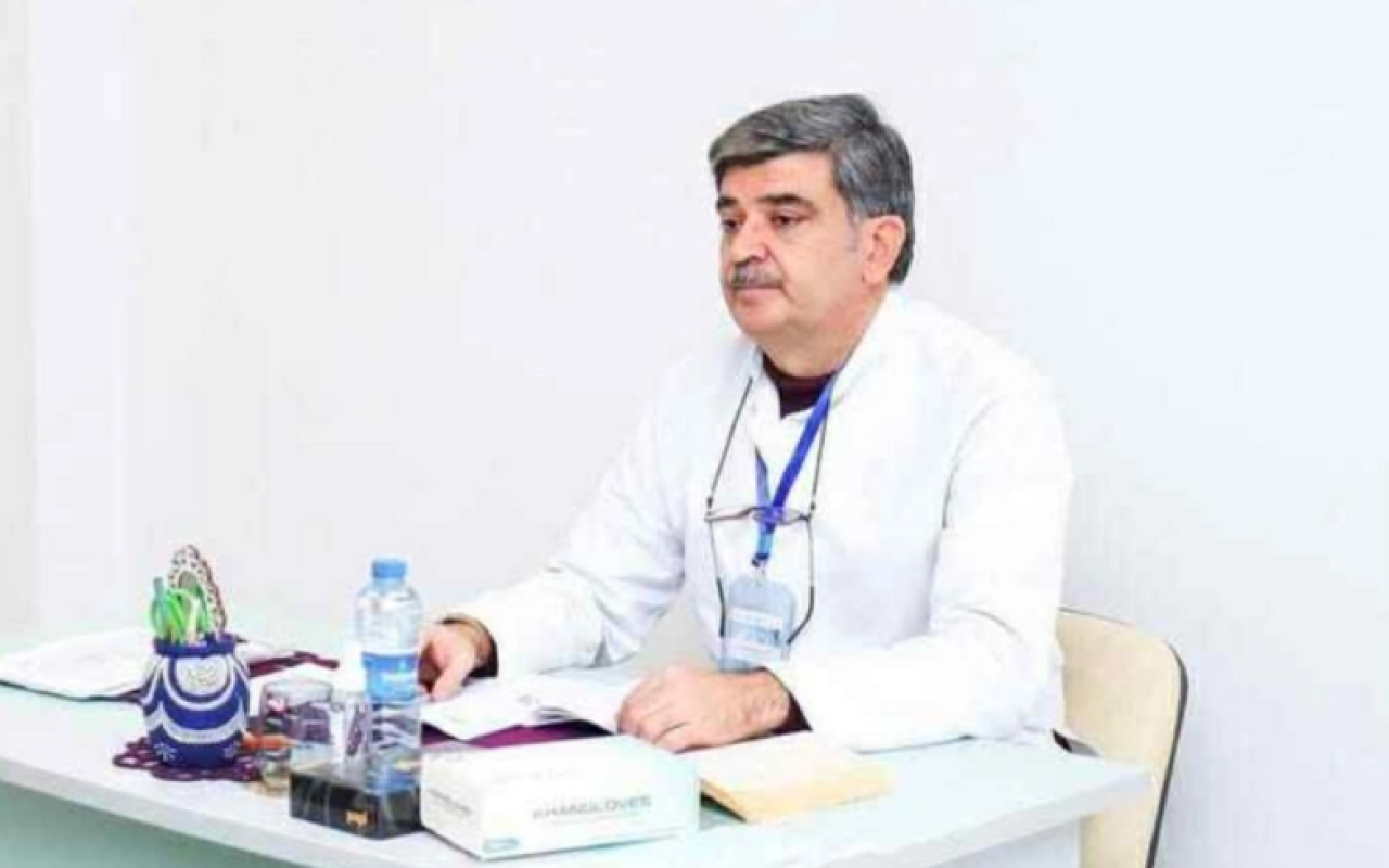 Ad günü şənliyi keçirən şöbə müdiri işdən çıxarıldı