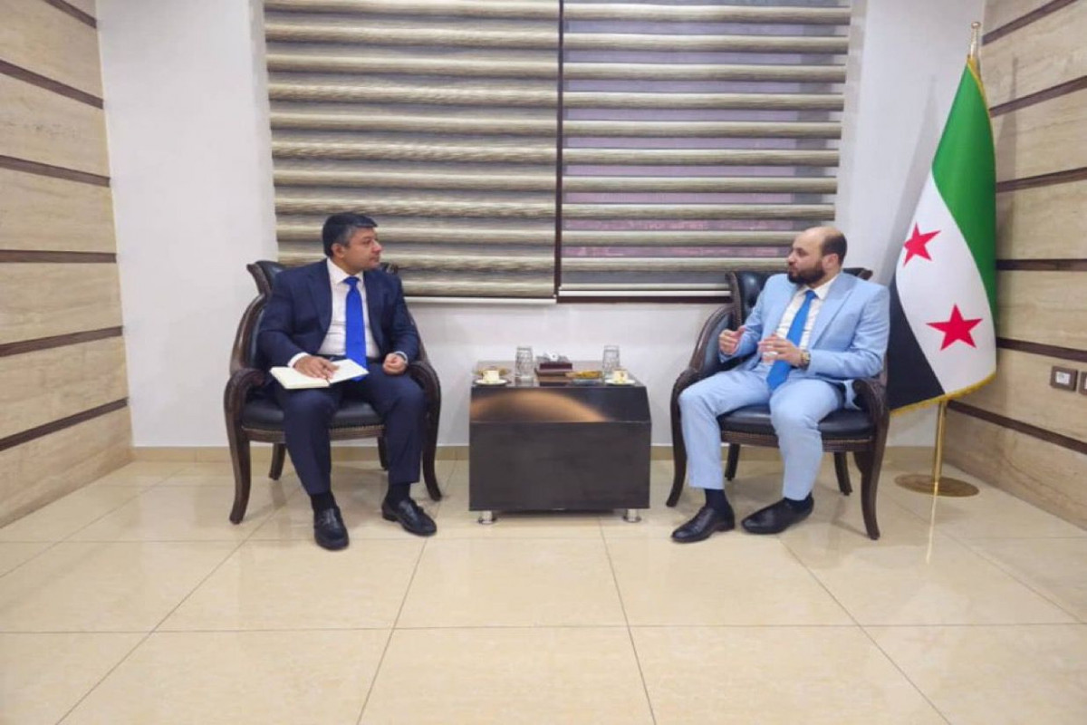 Azərbaycan diplomatı suriyalı nazirlə görüşdü