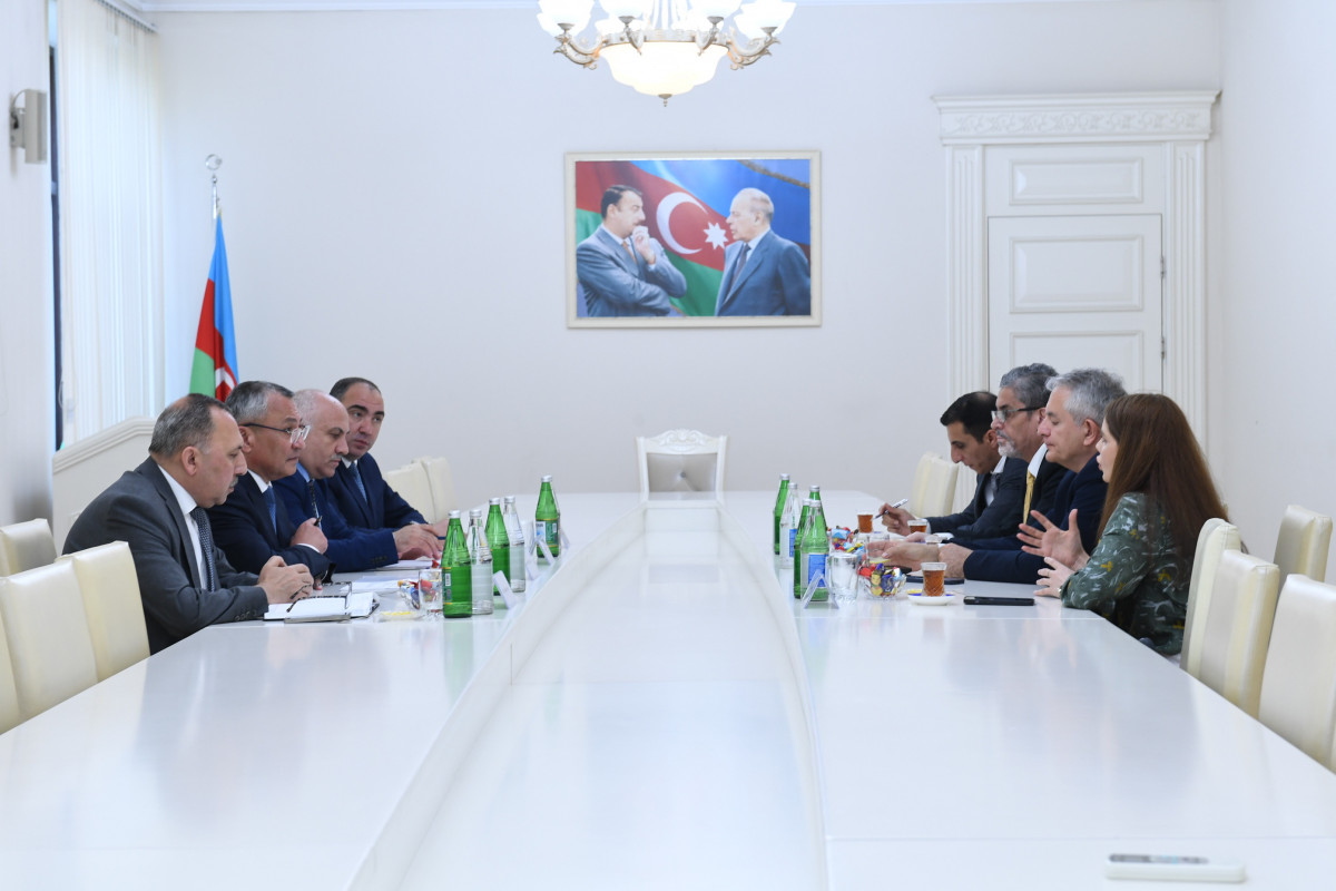 Dövlət Komitəsində xarici jurnalistlərlə görüş keçirildi - FOTO
