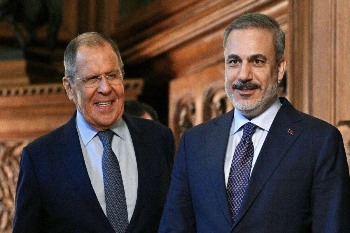 Lavrov Fidanla İsrailin İrana hücumunu müzakirə ediblər