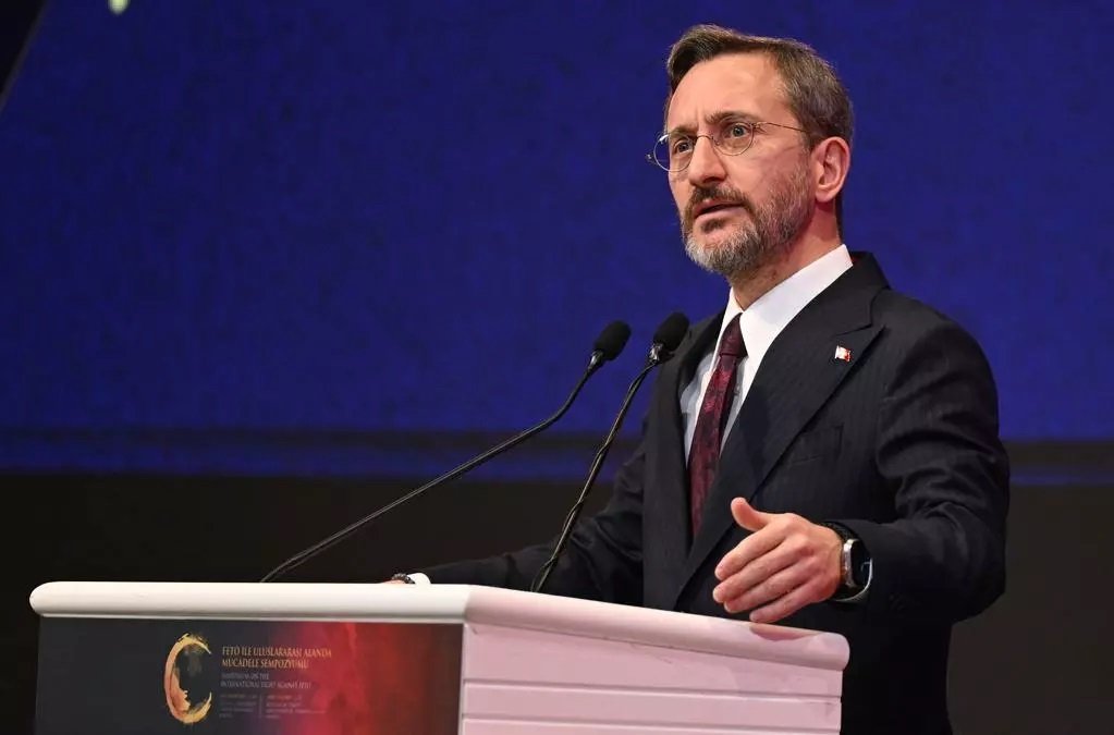 Fahrettin Altun Azərbaycanı təbrik etdi