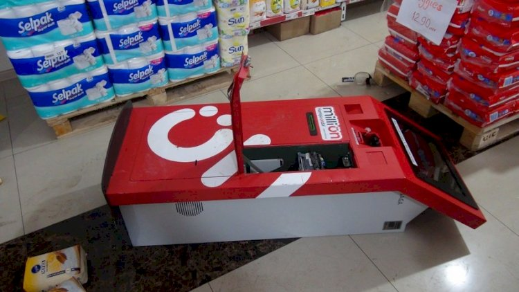 Ödəmə terminalından 8 min manat oğurlandı